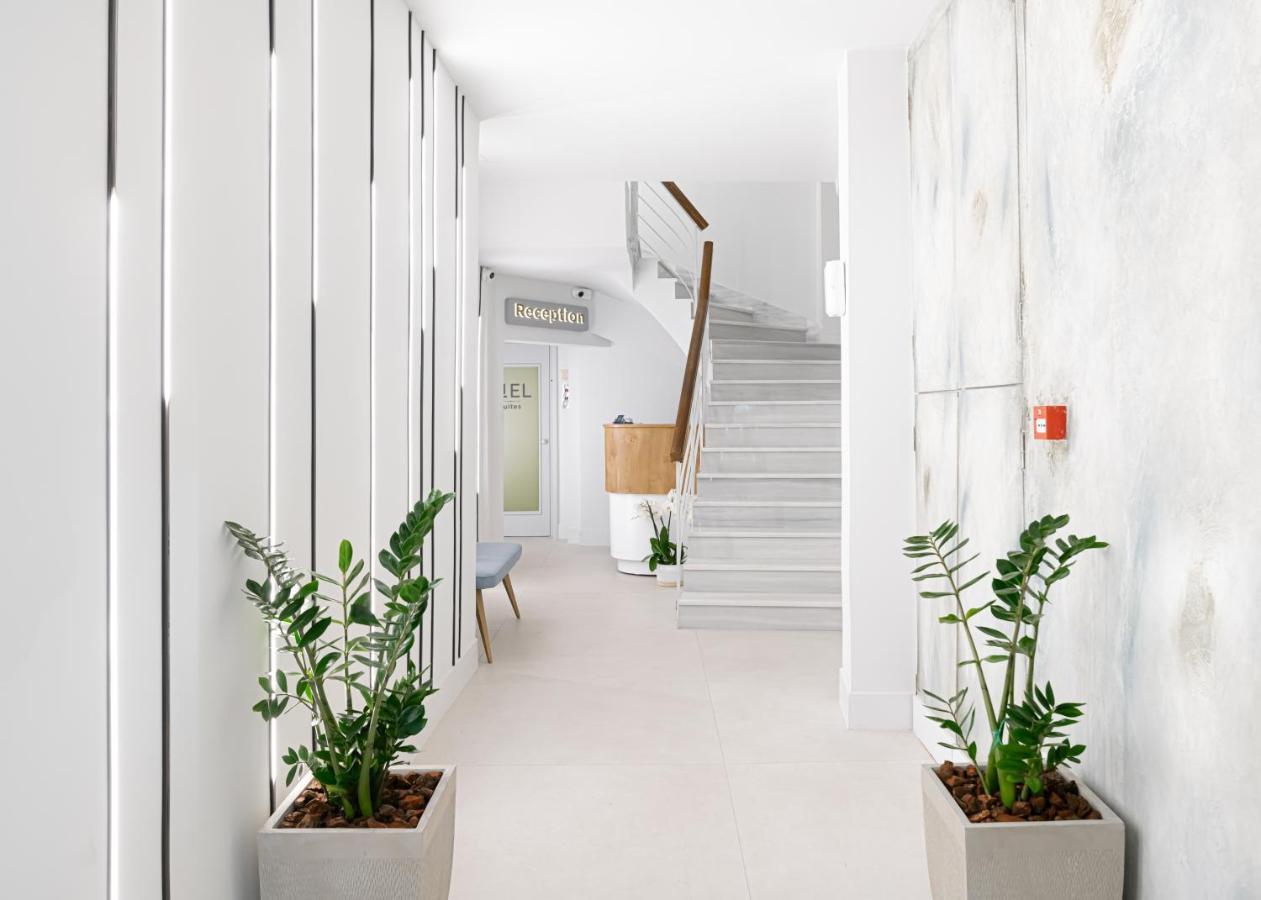 Ciel Suites Athena Bagian luar foto